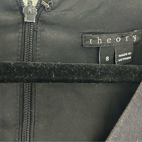 Theory little black dress with V neckline size 8 - Picture 2 of 3